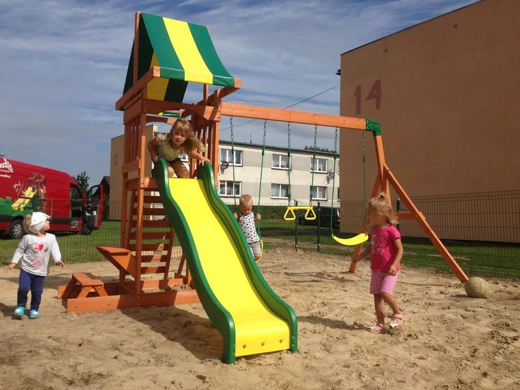 Drewniany Plac Zabaw Sunny Dale Backyard Discovery Ze zjeżdżalnią, Huśtawkami i Domkiem i Barem