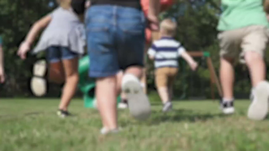 Cedrowy Plac Zabaw Backyard Discovery Cedar Cove –  z Dwiema Zjeżdżalniami i Strefą Zabawy